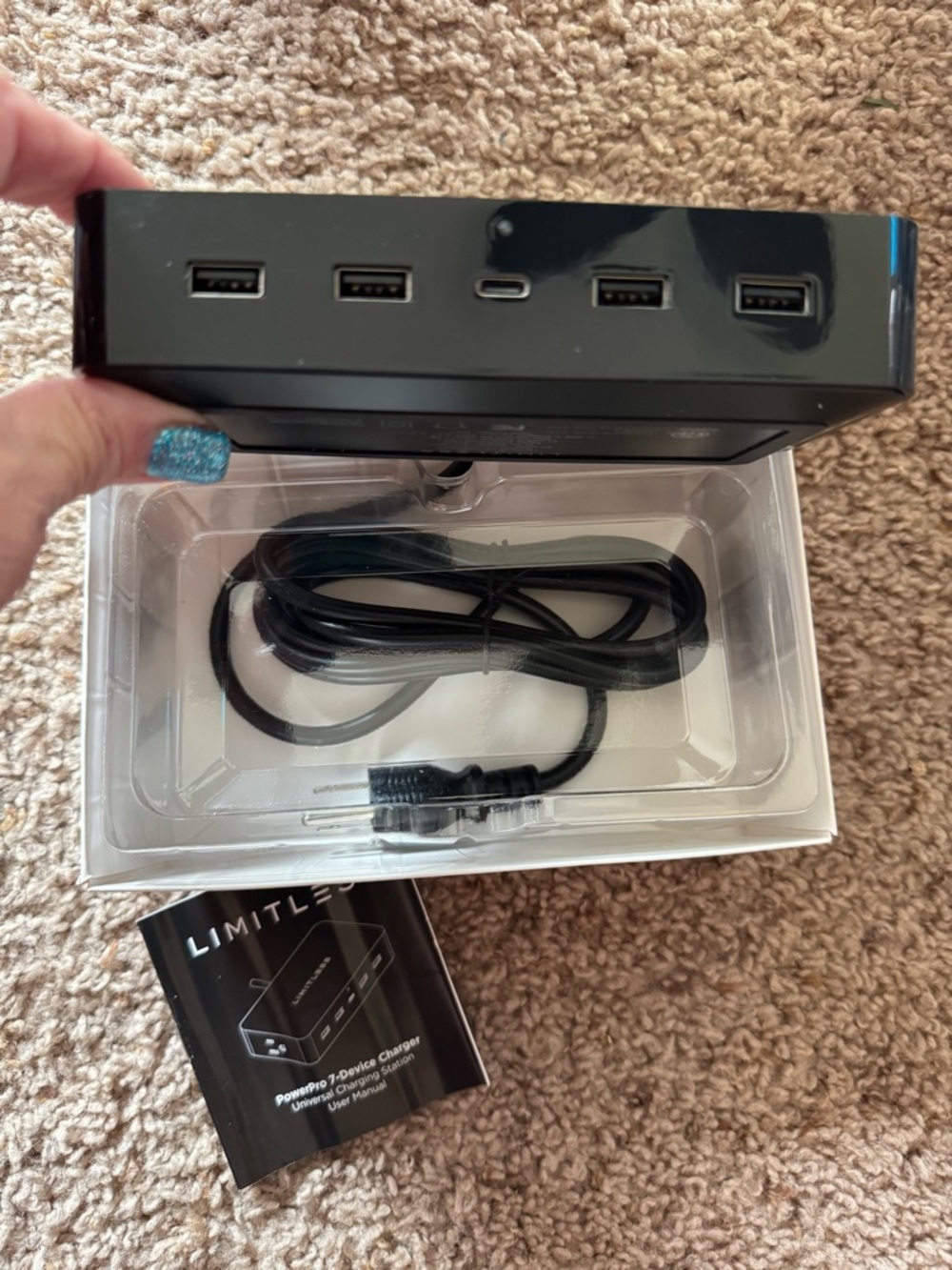 NEW PowerPro 7-Device Charger Universal Charging Station